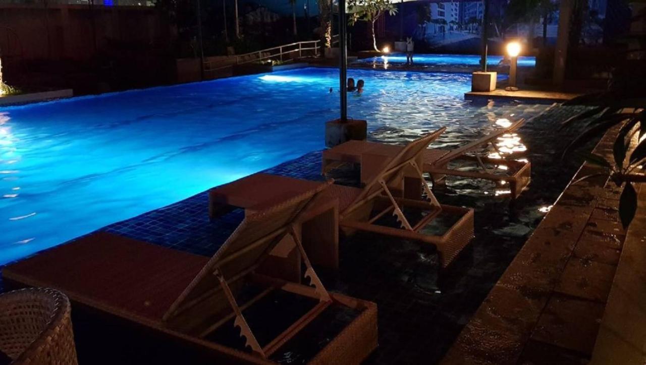 Horizon 101 A4 Near Robinson Mall Free Pool Wifi 세부 외부 사진