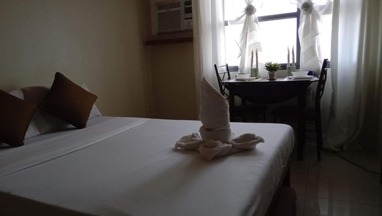 Horizon 101 A4 Near Robinson Mall Free Pool Wifi 세부 외부 사진